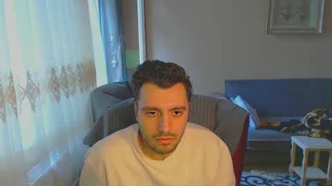 Snapshot of 2handsomeman chatting on January 2025 05:45:02 AM Berk online show from January 2025 05:45:02 AM