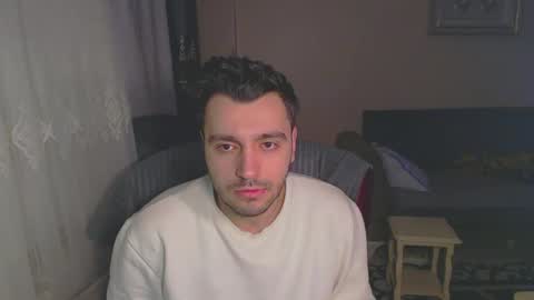 Snapshot of 2handsomeman chatting on January 2025 12:33:01 AM Berk online show from January 2025 12:33:01 AM
