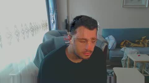 Snapshot of 2handsomeman chatting on February 2025 07:20:01 AM Berk online show from February 2025 07:20:01 AM