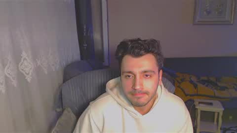 Snapshot of 2handsomeman chatting on February 2025 10:21:01 PM Berk online show from February 2025 10:21:01 PM