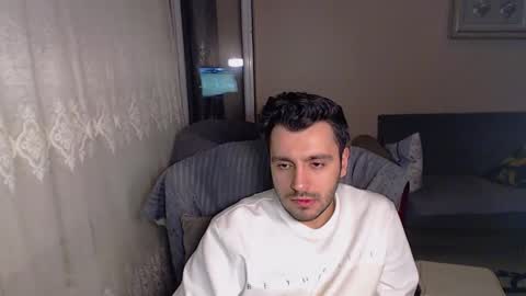 Snapshot of 2handsomeman chatting on February 2025 02:49:01 AM Berk online show from February 2025 02:49:01 AM