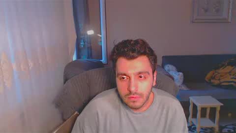 Snapshot of 2handsomeman chatting on February 2025 05:04:01 AM Berk online show from February 2025 05:04:01 AM