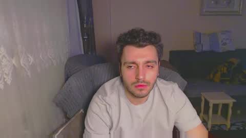 Snapshot of 2handsomeman chatting on February 2025 03:25:02 AM Berk online show from February 2025 03:25:02 AM
