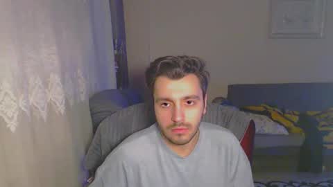 Snapshot of 2handsomeman chatting on February 2025 04:15:01 PM Berk online show from February 2025 04:15:01 PM