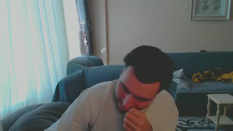 Snapshot of 2handsomeman chatting on March 2025 06:12:02 AM Berk online show from March 2025 06:12:02 AM