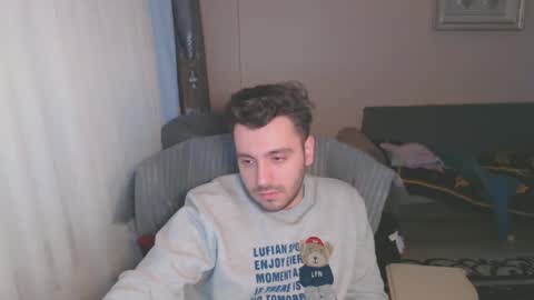 Snapshot of 2handsomeman chatting on March 2025 04:16:02 AM Berk online show from March 2025 04:16:02 AM