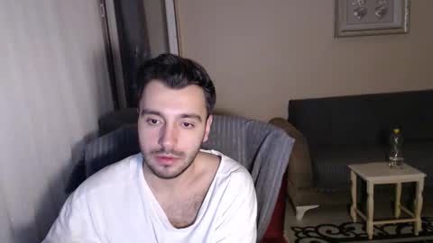 Snapshot of 2handsomeman chatting on September 2025 01:11:01 AM Berk online show from September 2025 01:11:01 AM