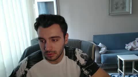 Snapshot of 2handsomeman chatting on October 2025 01:30:01 PM Berk online show from October 2025 01:30:01 PM