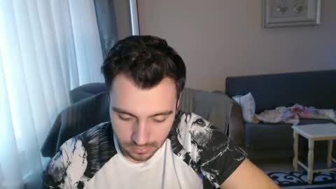 Snapshot of 2handsomeman chatting on October 2025 03:31:01 PM Berk online show from October 2025 03:31:01 PM