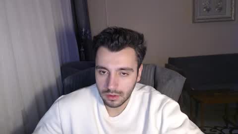 Snapshot of 2handsomeman chatting on October 2025 11:03:01 PM Berk online show from October 2025 11:03:01 PM