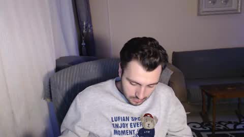 Snapshot of 2handsomeman chatting on October 2025 02:33:01 AM Berk online show from October 2025 02:33:01 AM