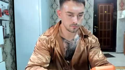 Snapshot of 2sexymuscles chatting on June 2026 08:33:01 PM 2sexymuscles online show from June 2026 08:33:01 PM
