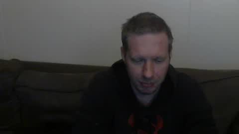 2small4you83 online show from June 2026 11:58:01 PM