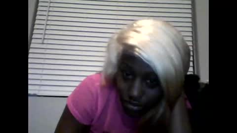 GamerBaddieLux online show from October 2025 04:18:02 AM