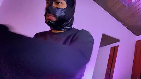 Snapshot of 3v1l_ chatting on May 2026 09:09:01 PM E V I L online show from May 2026 09:09:01 PM