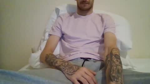 420feetloverr420 online show from September 2025 10:10:01 PM