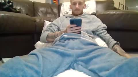 420feetloverr420 online show from March 2026 01:17:02 AM