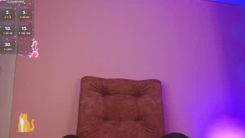 Snapshot of 420viol3ta_ chatting on February 2025 02:50:02 AM Violeta online show from February 2025 02:50:02 AM