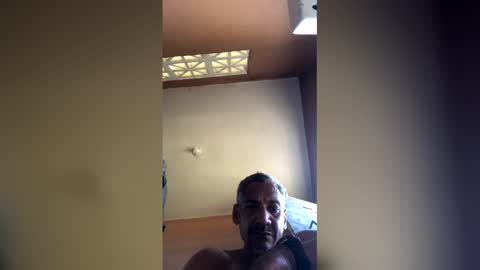 47OMARANIRSEO7 online show from March 2026 06:34:01 PM