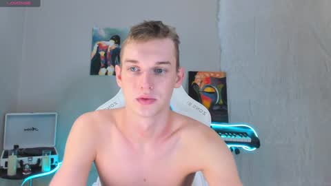 Andrew online show from January 2025 04:47:01 AM