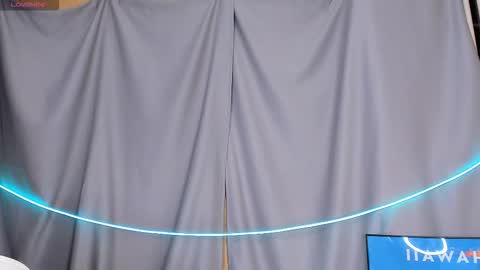 Andrew online show from November 2025 03:45:02 PM