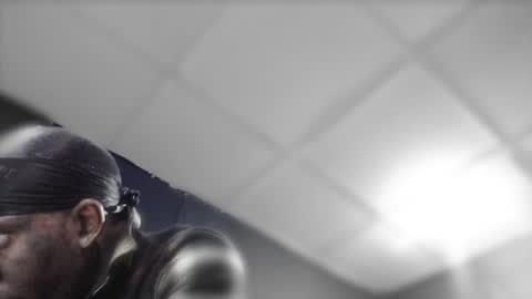 Snapshot of 5hbk chatting on December 2024 07:43:01 AM Tettaz GetitJusy4ya online show from December 2024 07:43:01 AM