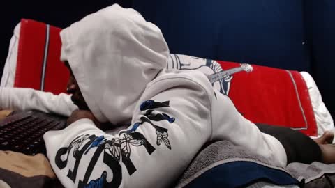 Snapshot of 5hbk chatting on December 2024 10:13:01 AM Tettaz GetitJusy4ya online show from December 2024 10:13:01 AM