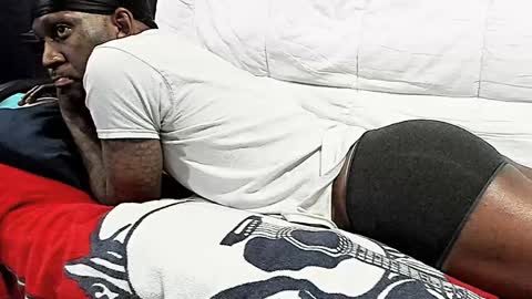 Snapshot of 5hbk chatting on December 2024 07:31:01 AM Tettaz GetitJusy4ya online show from December 2024 07:31:01 AM