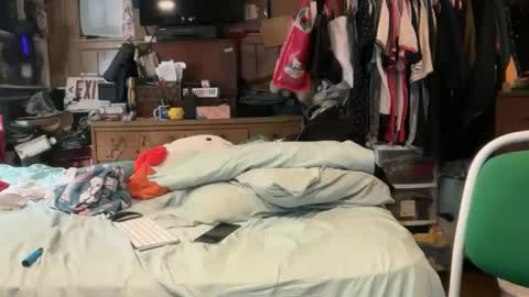 Snapshot of 69j0hndo chatting on March 2026 05:23:01 AM FUCKR online show from March 2026 05:23:01 AM