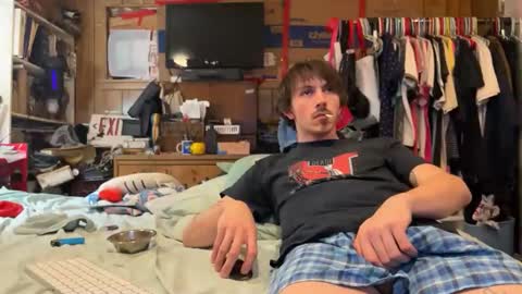 Snapshot of 69j0hndo chatting on March 2026 04:13:02 AM FUCKR online show from March 2026 04:13:02 AM