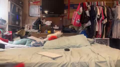 Snapshot of 69j0hndo chatting on April 2026 08:21:01 PM FUCKR online show from April 2026 08:21:01 PM