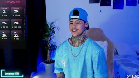 Snapshot of 777_stefantransmen chatting on November 2025 08:08:01 PM Stefan online show from November 2025 08:08:01 PM