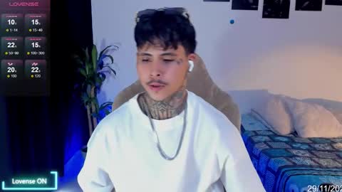 Snapshot of 777_stefantransmen chatting on November 2025 09:18:01 PM Stefan online show from November 2025 09:18:01 PM