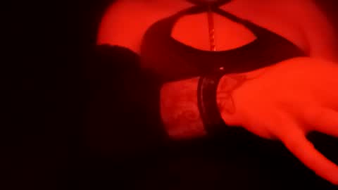 7xofbadponylove online show from December 2025 05:01:01 AM