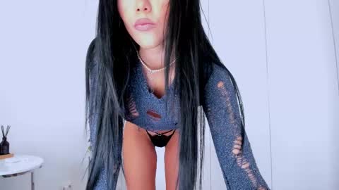 8selene online show from December 2025 11:19:01 AM