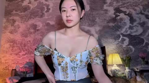 lily online show from April 2026 05:25:01 AM