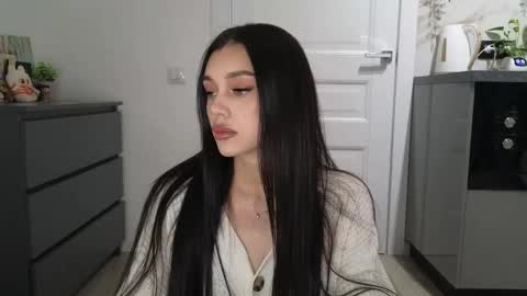 Snapshot of 9west chatting on May 2026 11:37:02 AM KARINA online show from May 2026 11:37:02 AM