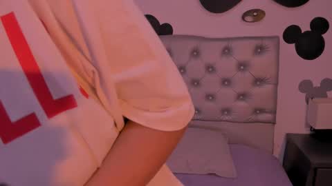 Alice  online show from February 2025 07:41:02 PM