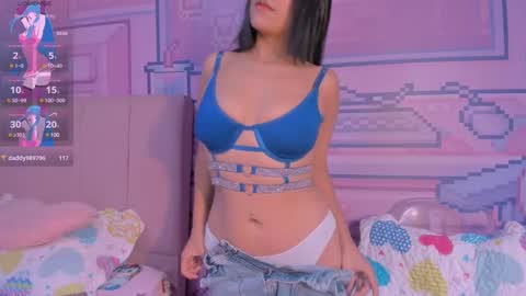 Alice  online show from March 2025 02:41:02 AM