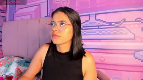 Alice  online show from September 2025 03:17:02 AM