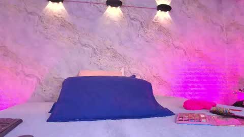  abby rouss online show from October 2025 03:16:01 AM