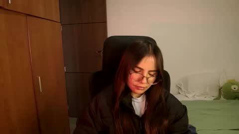 Snapshot of _abbyyyy_ chatting on May 2026 04:57:04 PM abby 3 online show from May 2026 04:57:04 PM