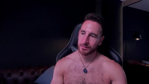 _adamcoper_ online show from October 2025 10:58:01 PM