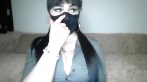 Adela online show from January 2025 10:16:02 PM
