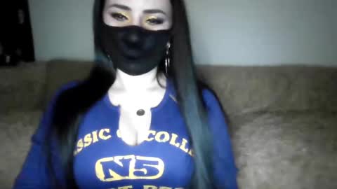 Adela online show from January 2025 09:39:02 PM
