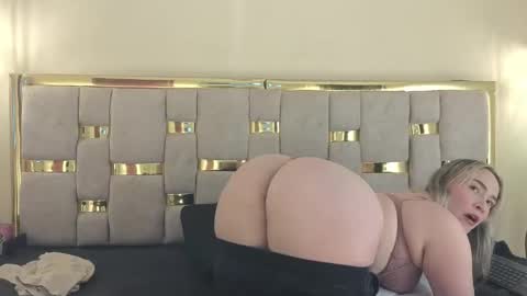 afrodita23 online show from December 2025 03:02:02 AM