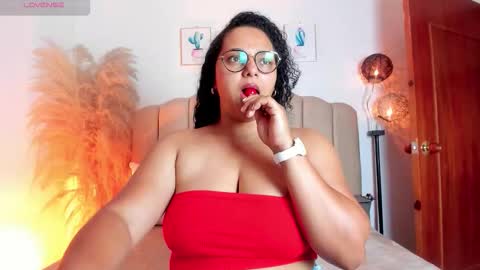 _aithanaa_ online show from September 2025 07:02:02 PM