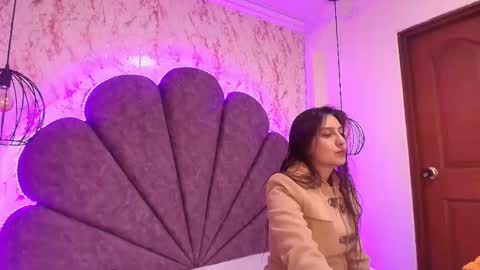  Alaia online show from September 2025 11:55:02 AM