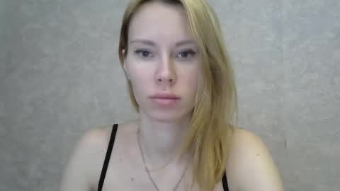 _alex1819 online show from April 2026 07:14:01 AM