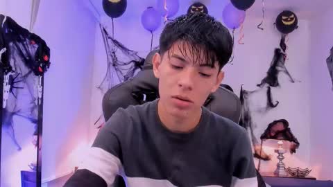 Alexander online show from October 2025 12:50:01 PM